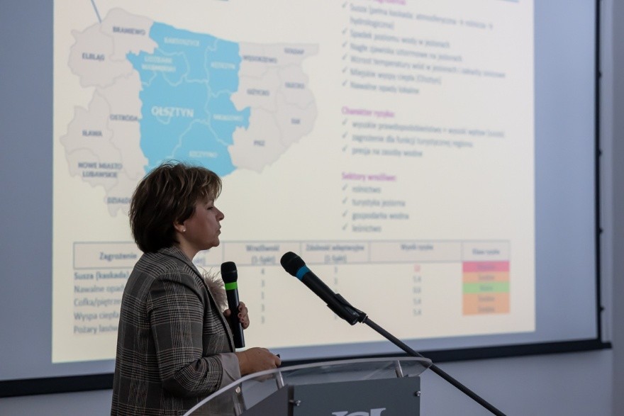 Przemawiająca Katarzyna Glińska-Lewczuk