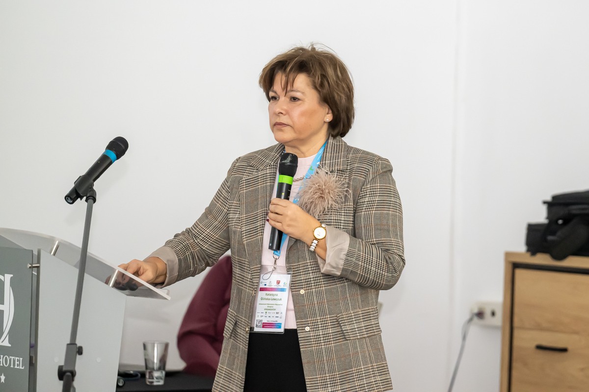 Przemawiająca Katarzyna Glińska-Lewczuk